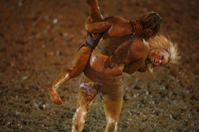 Mud Wrestling [1983]